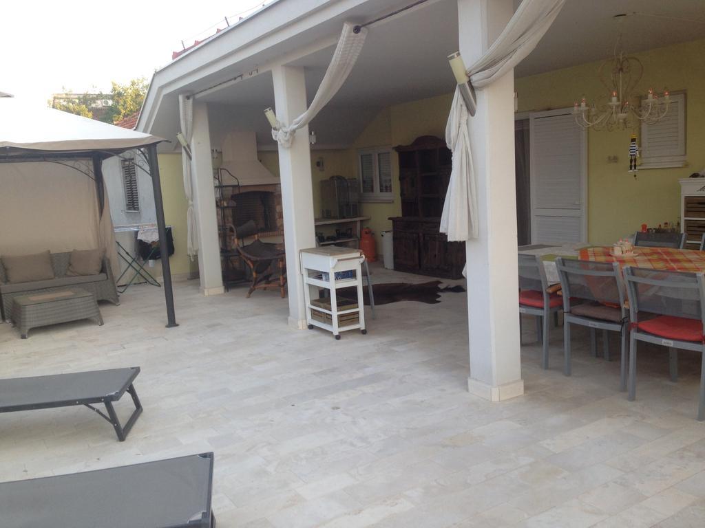 Apartments Casa Nostra Biograd Na Moru Rom bilde